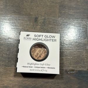 Kokie soft glow highlighter.